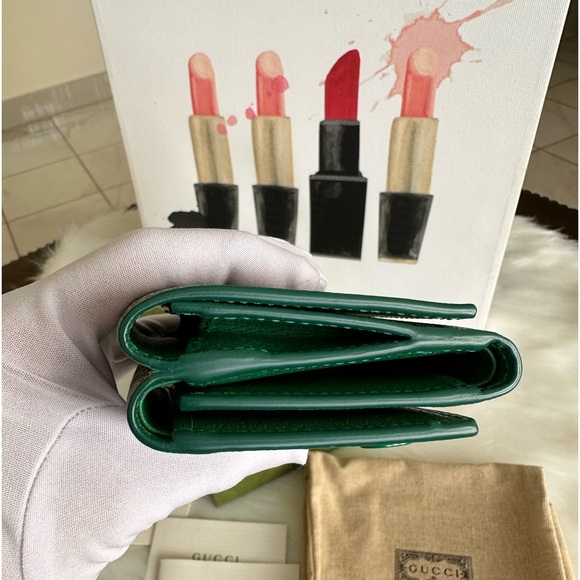 Auth GG Double Hook Wallet - Picture 8 of 16